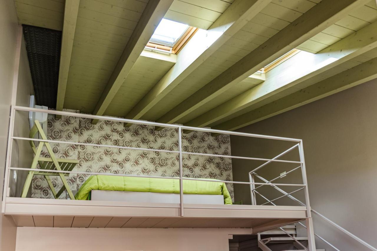 מנרבה דל גארדה Antico Borgo B&B Con Spa - Adults Only מראה חיצוני תמונה